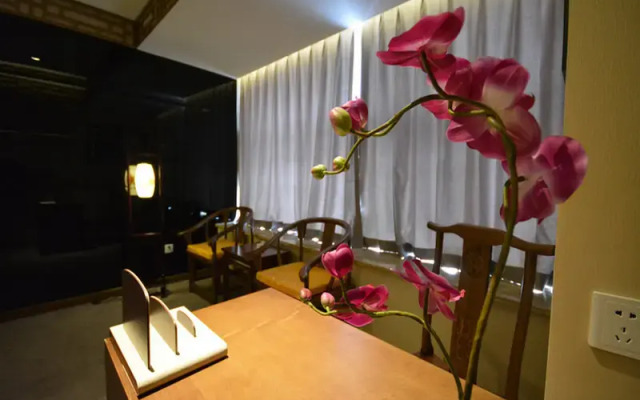 Shenyang Zhe Ren Boutique Hotel