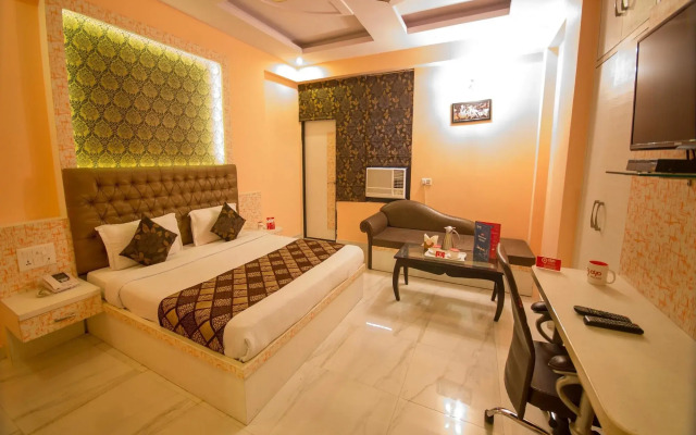 OYO 2263 Hotel Govinda Royal