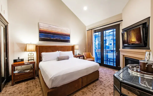 Luxury Hotel Suite - 2 Br Condo