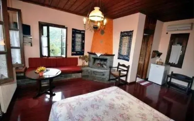 Amalthia Traditional Guesthouse