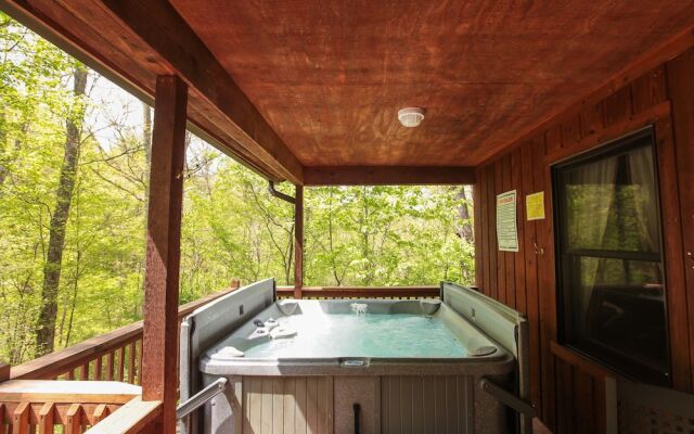 Couples Paradise - Hocking Hills