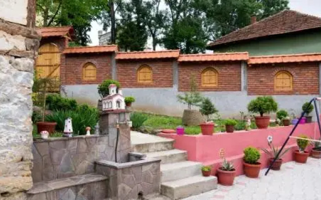 Villa Lola & Nikola