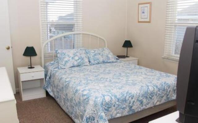 Ocean Retreat - 3 Br Home