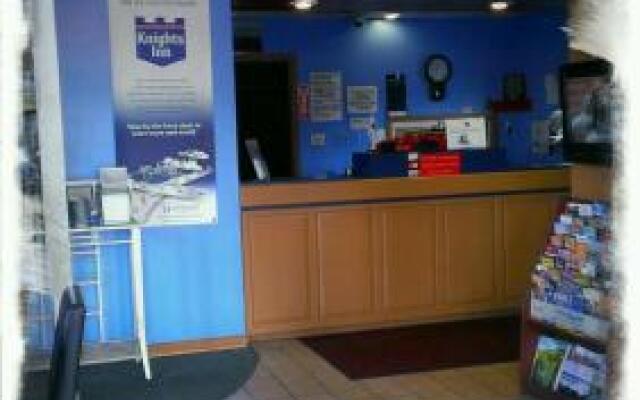 Knights Inn Fort Smith Airport