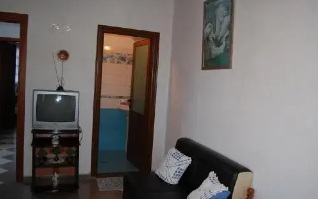 Guesthouse Alvaro Kadiu