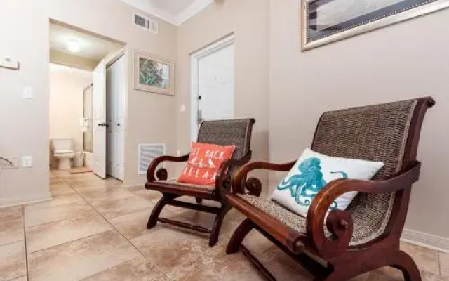 Caribbean Resort A0401