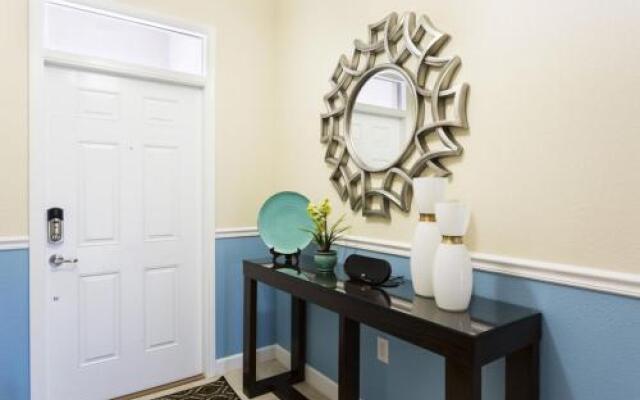 Champions Gate Eight Bedroom Villa Cg022