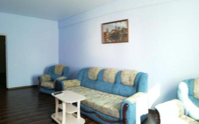 Apartment Krymskaya 34