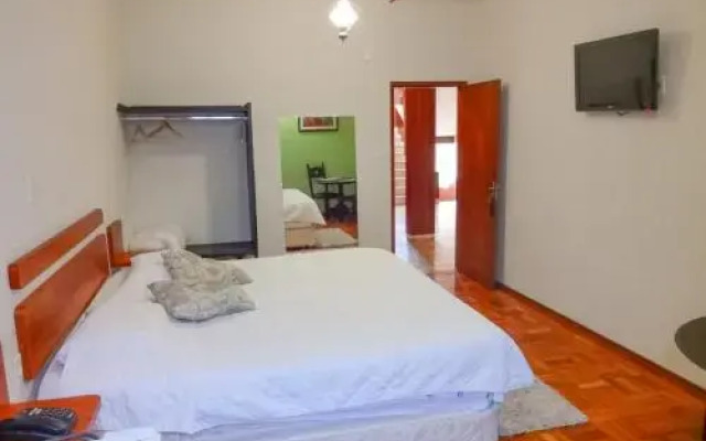 Hotel Colonial