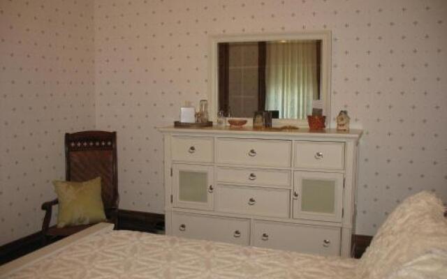 The Grand Kerr House