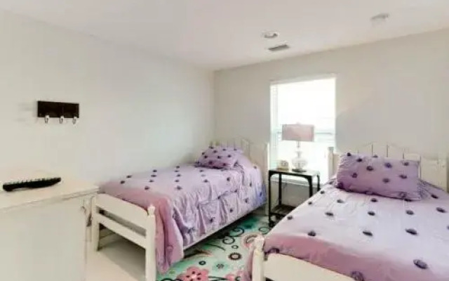 Sugar Plum Hideaway