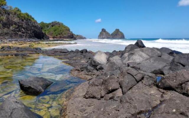Noronha Hostel & Suites