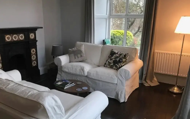 Berry Lodge