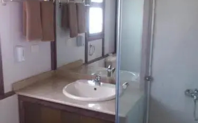 La Hacienda Ras Sudr