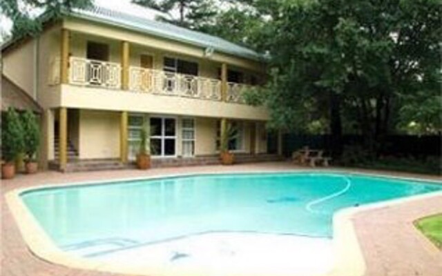 Three Rivers Lodge and Villas