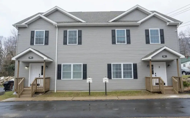 Beautiful Brand NEW 3 Bd Home Near West Point!