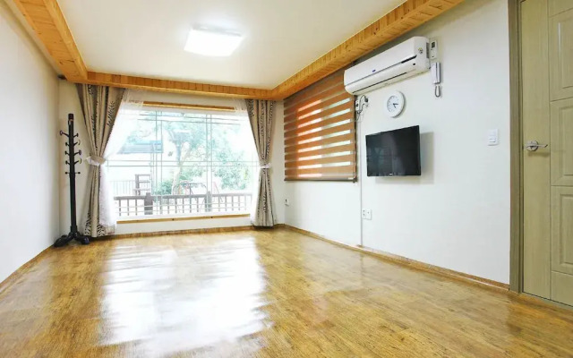 Suncheon Golden Lakeside Pension