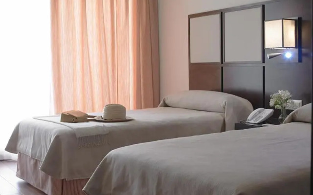 Hotel Isla de la Garena