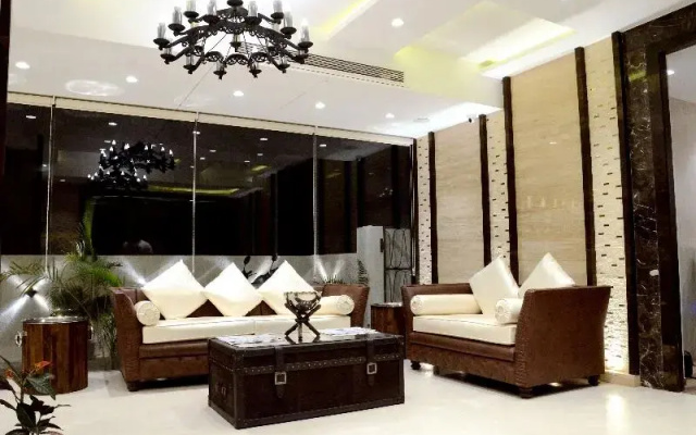 FabHotel Supreme Grande