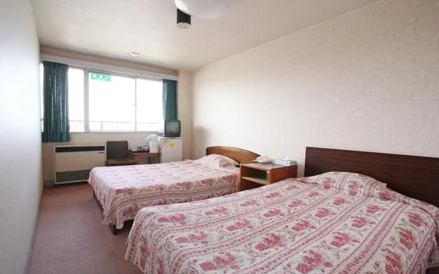 Toyo Tsukumo Bay Hotel