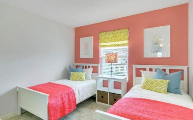 Four Bedrooms Townhome 5116