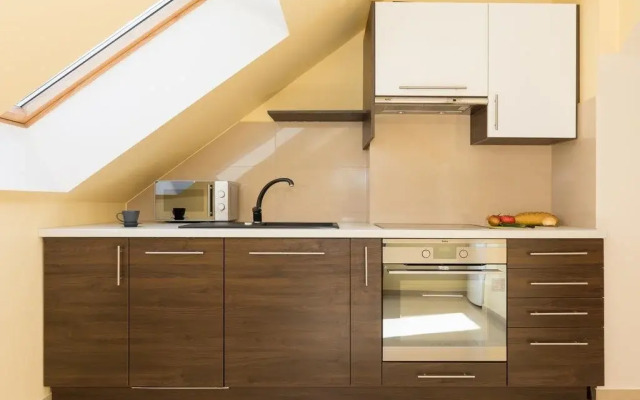 Holiday House Bursztyn by Renters