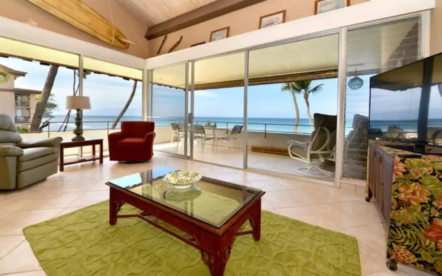 Kulakane 301 by RedAwning