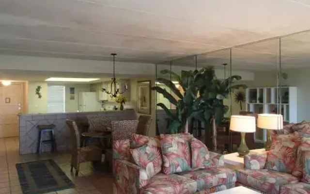 Saida I Condominium 203