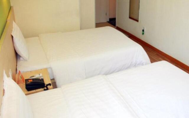 Pai Hotel Chongqing Longtou Temple Railway North