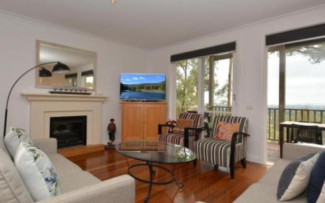 Villa 3br Tranquility Resort Condo located within Cypress Lakes Resort (nothing is more central)