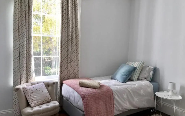 Robin Hoods Well Farm Stay