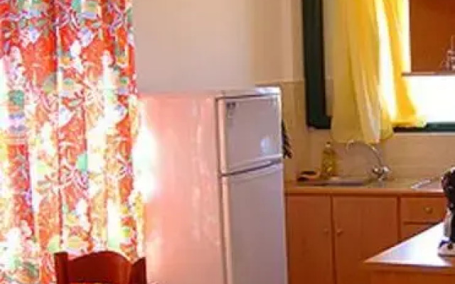 Rousolakos Apartments