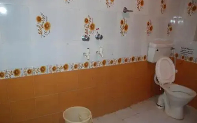 Ratan Hostel