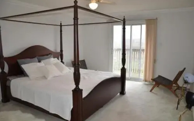 The Minor Grimsby Estate