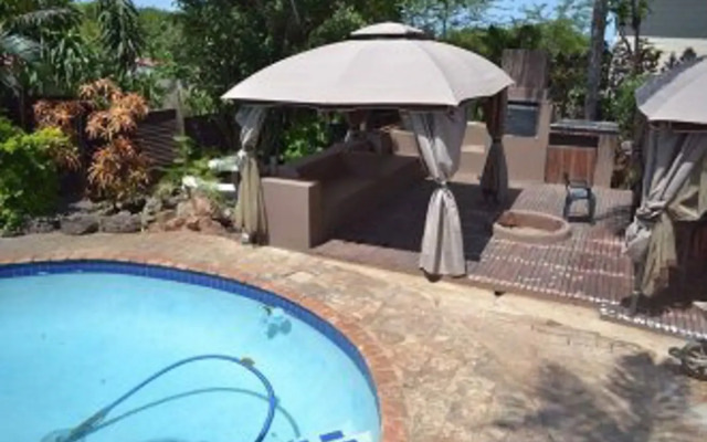 Palms Lodge