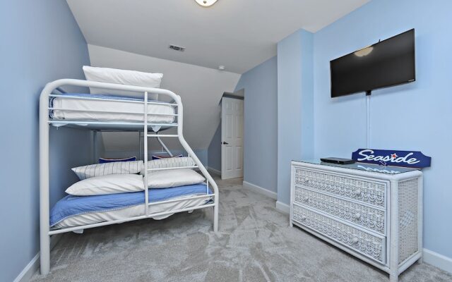 Villa 29 by RedAwning