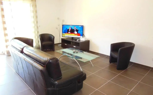 3 Bedrooms, 3 bathrooms central Cannes Lecerf 411