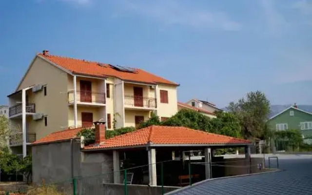 Guesthouse Lučić
