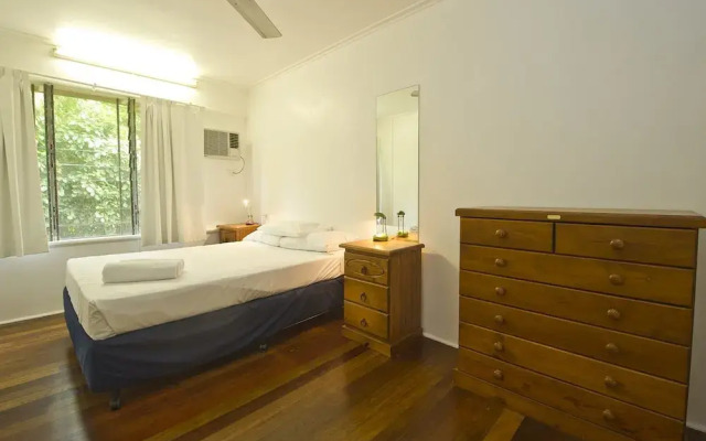Kooyong Apartment 5