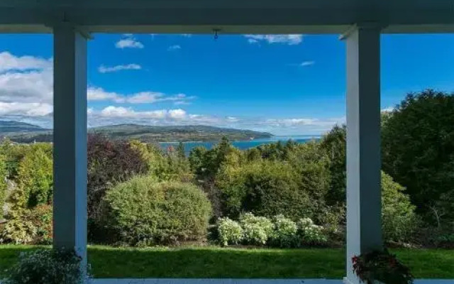 241 - La Côte Fleurie - Les Immeubles Charlevoix