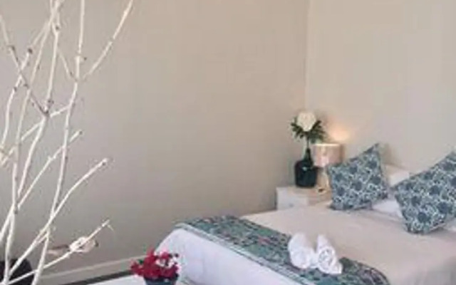 Queenscliff Hotel