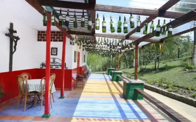 Eco-Hostal Las Camelias