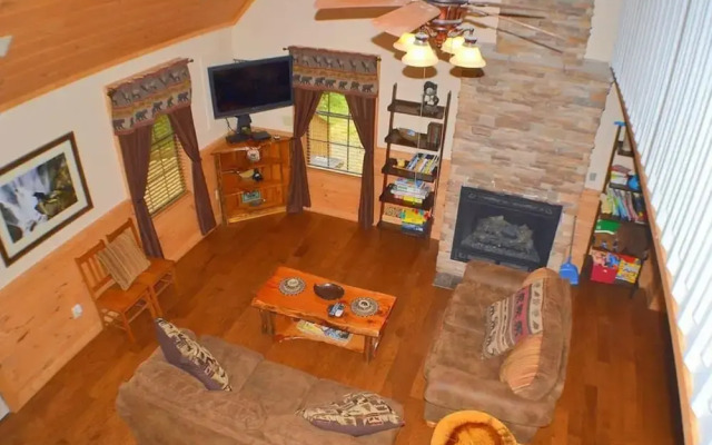 Sugar Bear Mtn Hideaway
