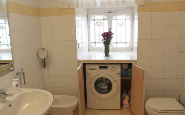 Via Giulia Art & Charm Home