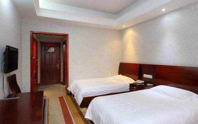 Yiwu Baiming Hotel