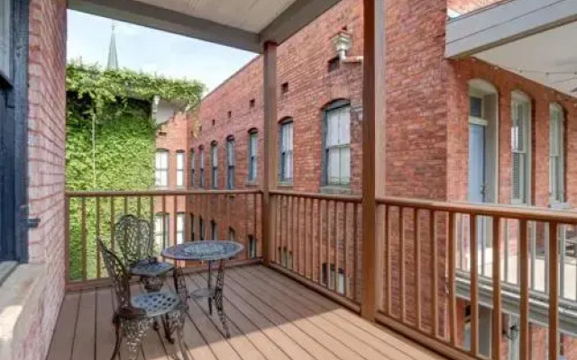 Lafayette Row Unit 3