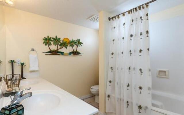 Gulf Dunes 316 by RedAwning