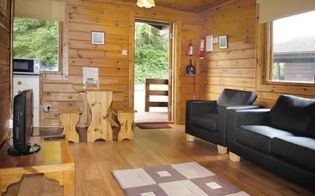 Eastcott Lodges