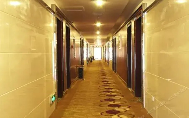 Gangyu Business Hotel