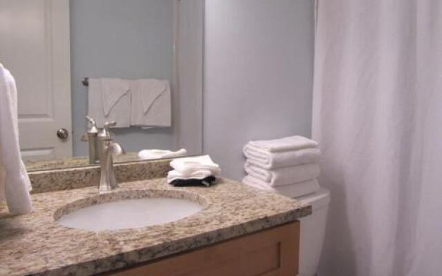 Tropical Winds Unit 701